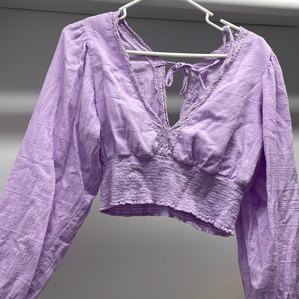 light purple aeropostale crop top